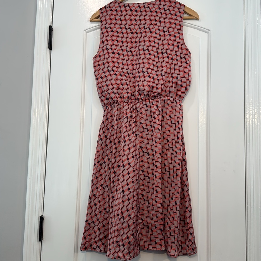 ⚫️ The Limited Geometric Patterned Dress Size Medium - Picture 6 of 7